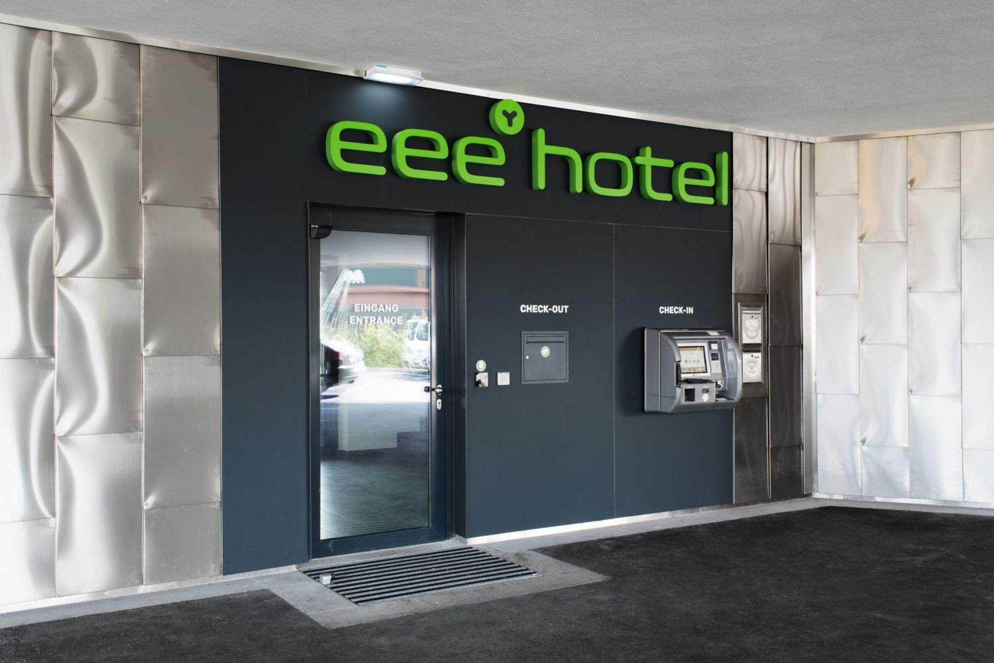 Eee Hotel Traun Exterior foto